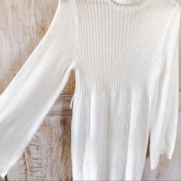 White Turtleneck Cable Knit Sweater Dress- size M - Picture 5 of 6